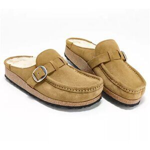 Birkenstock Shearling Clog - Buckley Color: Tea size 7-7.5 US